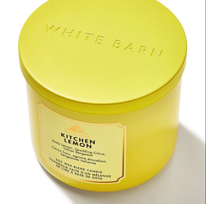 Bath & Body Works - 3-Wick Candles