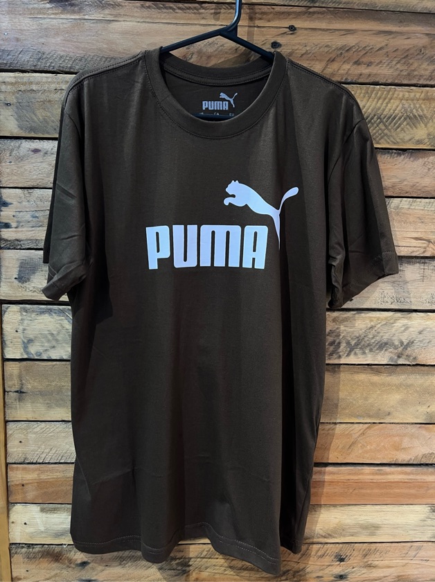 Camiseta Básica Marrom