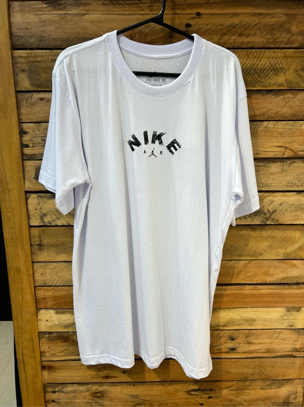 Camiseta Básica Branca