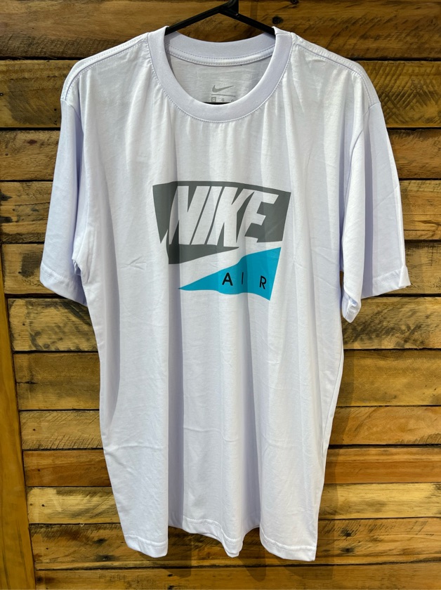 Camiseta Básica Branca