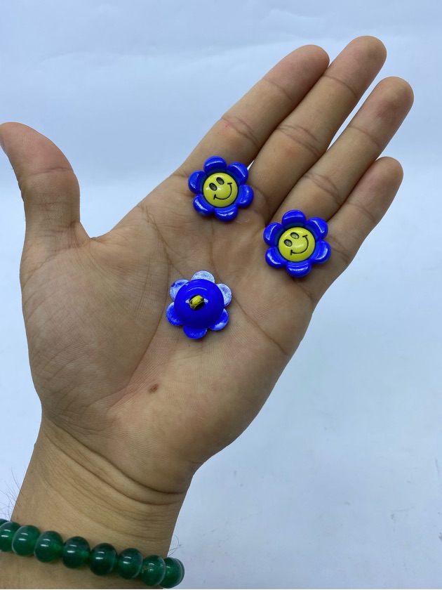 Apliques botões plástico