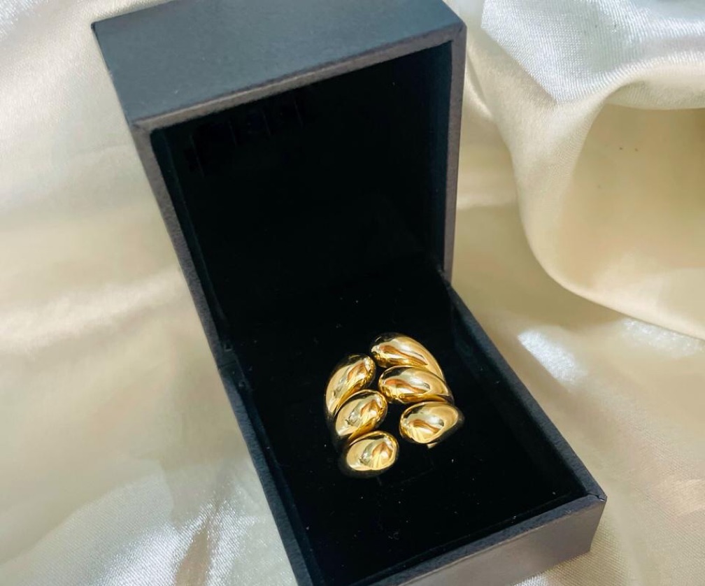 Anel Luxury Gold