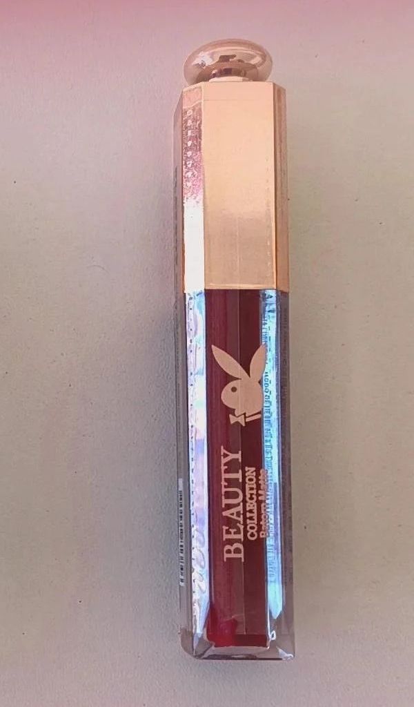 Batom matte Playboy