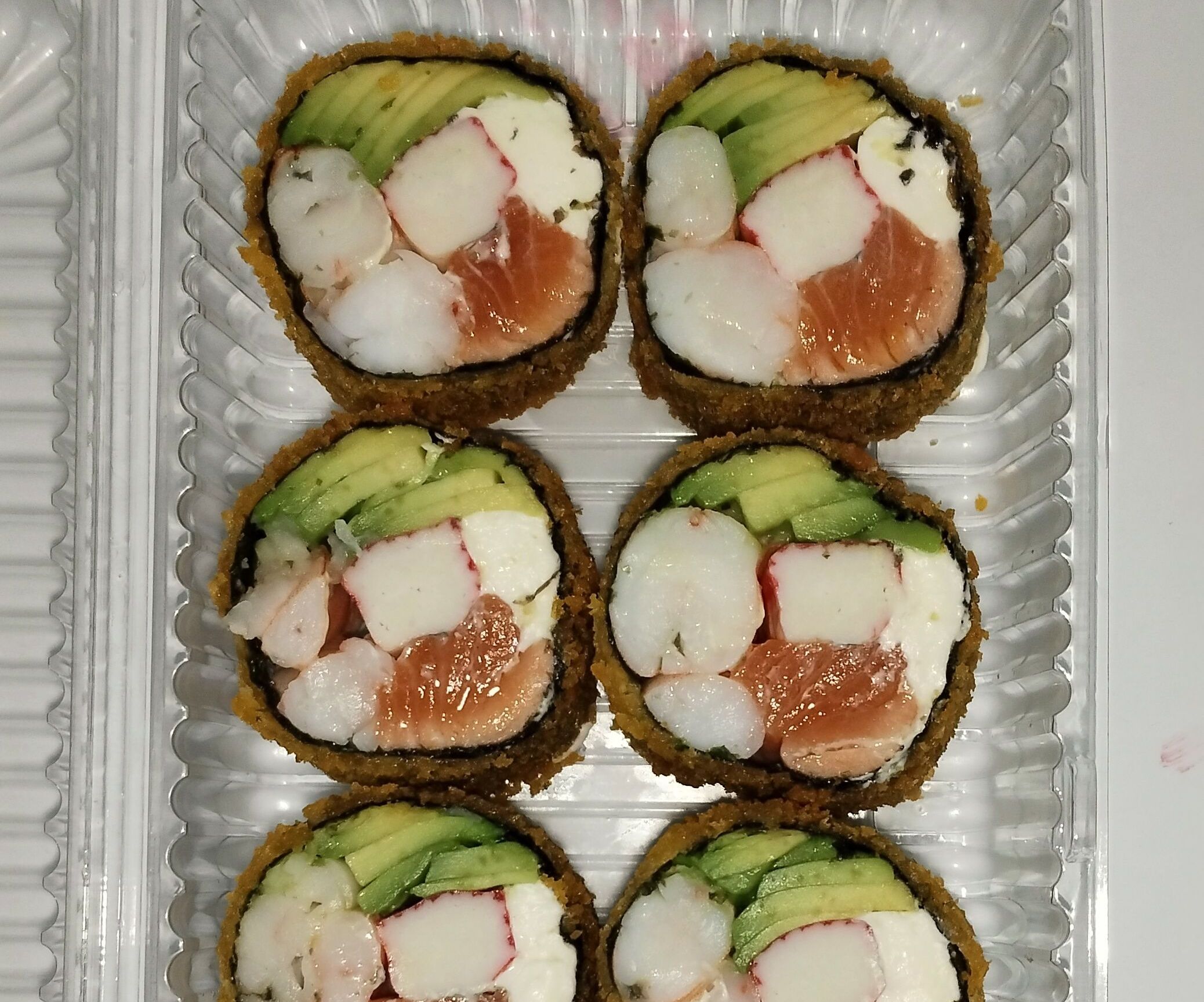 1. sin arroz Roll premium salmón /camarón