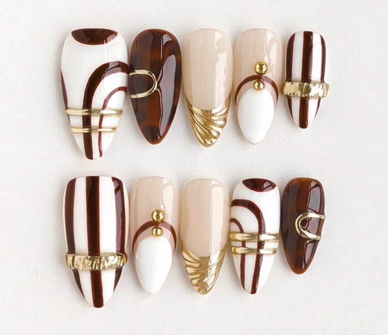 3D Handmade Luxury Gold Accent Press On Nails Set