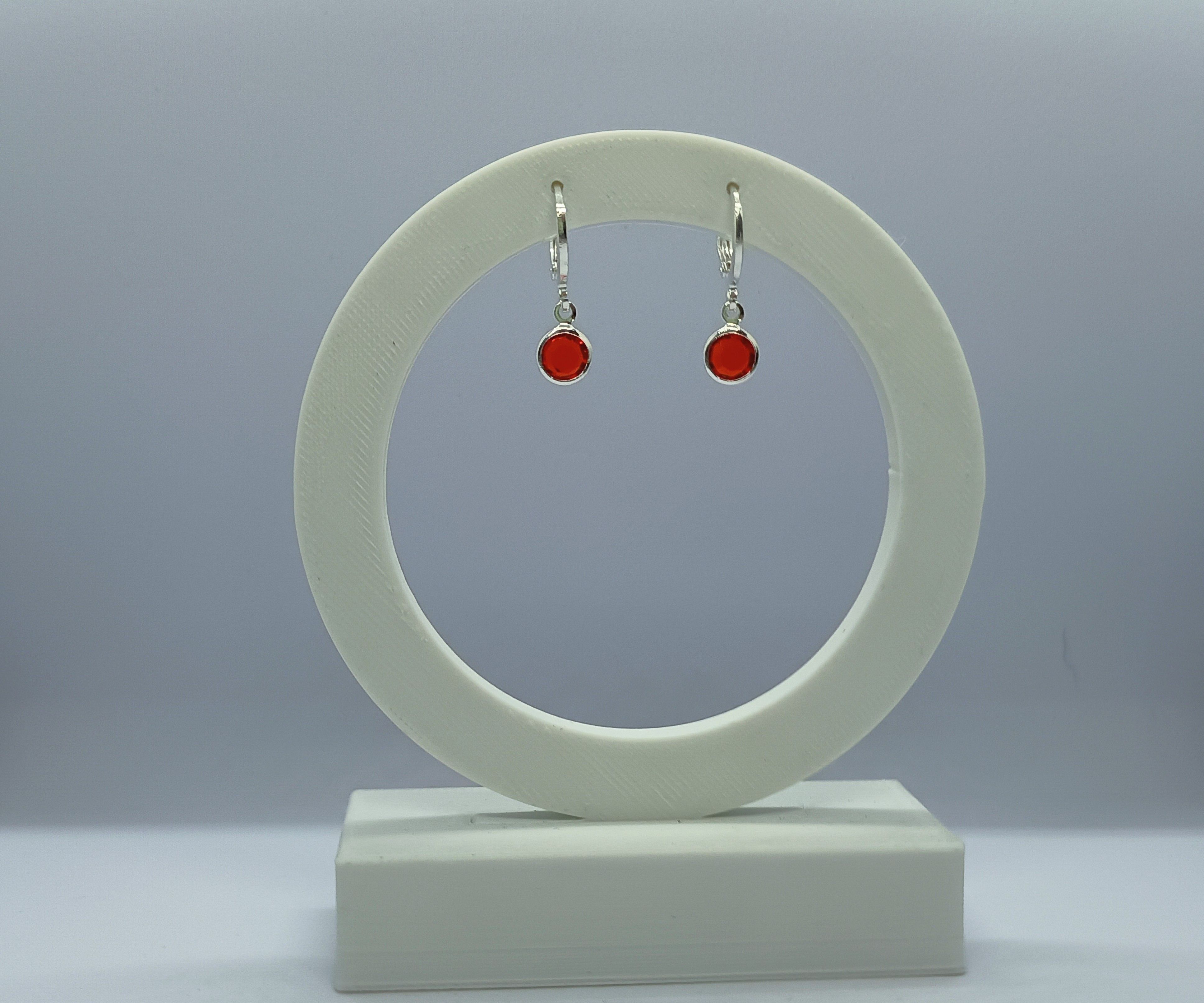 Brinco argolinha com zircônia red M