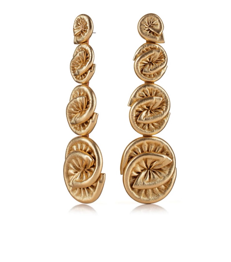 Brinco Áurea Maxi Dourado
