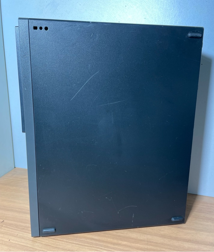 Computador Lenovo ThinkCentre i5 8500 8º Geração / monitor