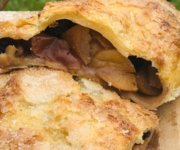 Strudel bana doce de leite