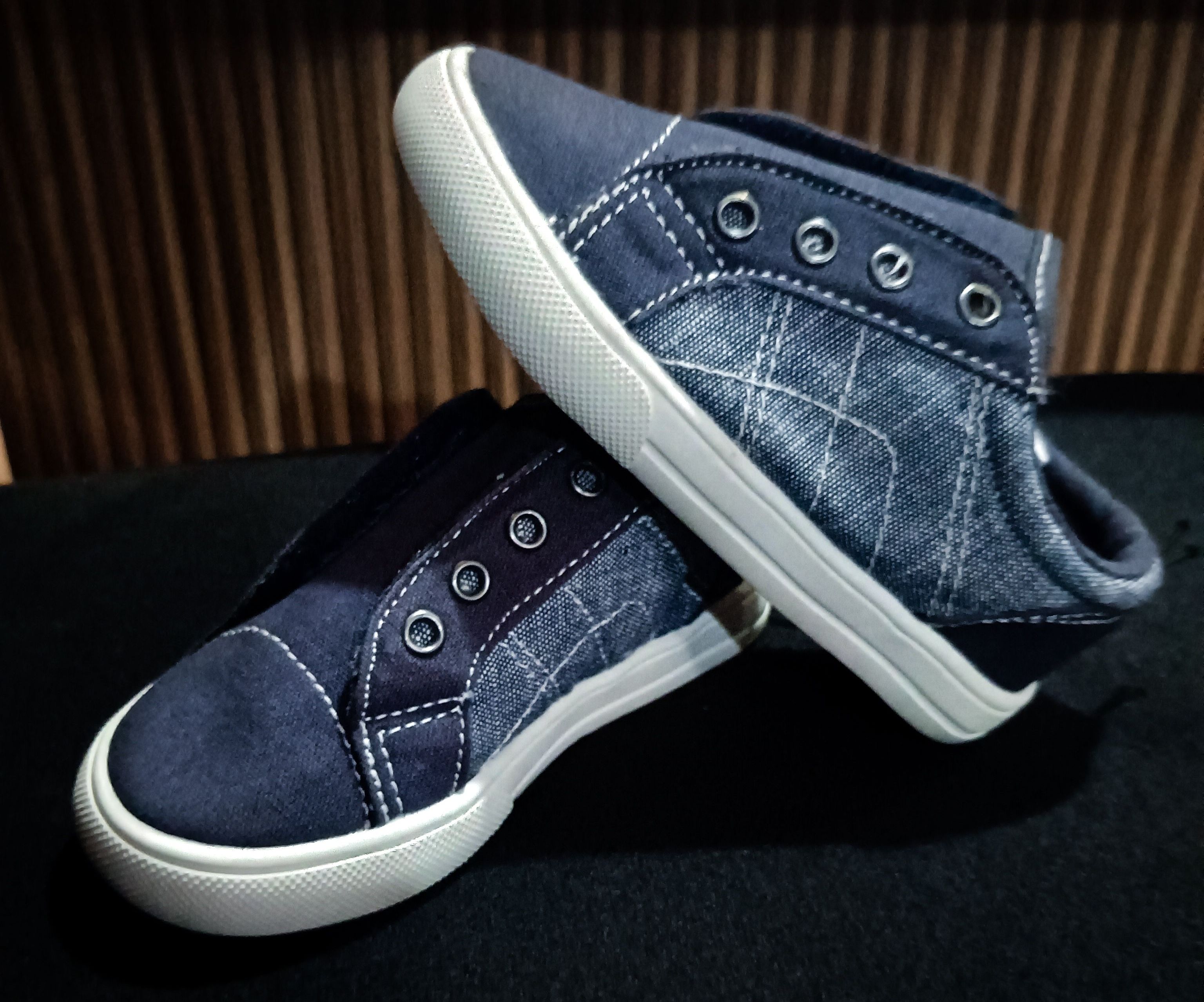 Tenis Wonder Nation Azules Talla 15 MX