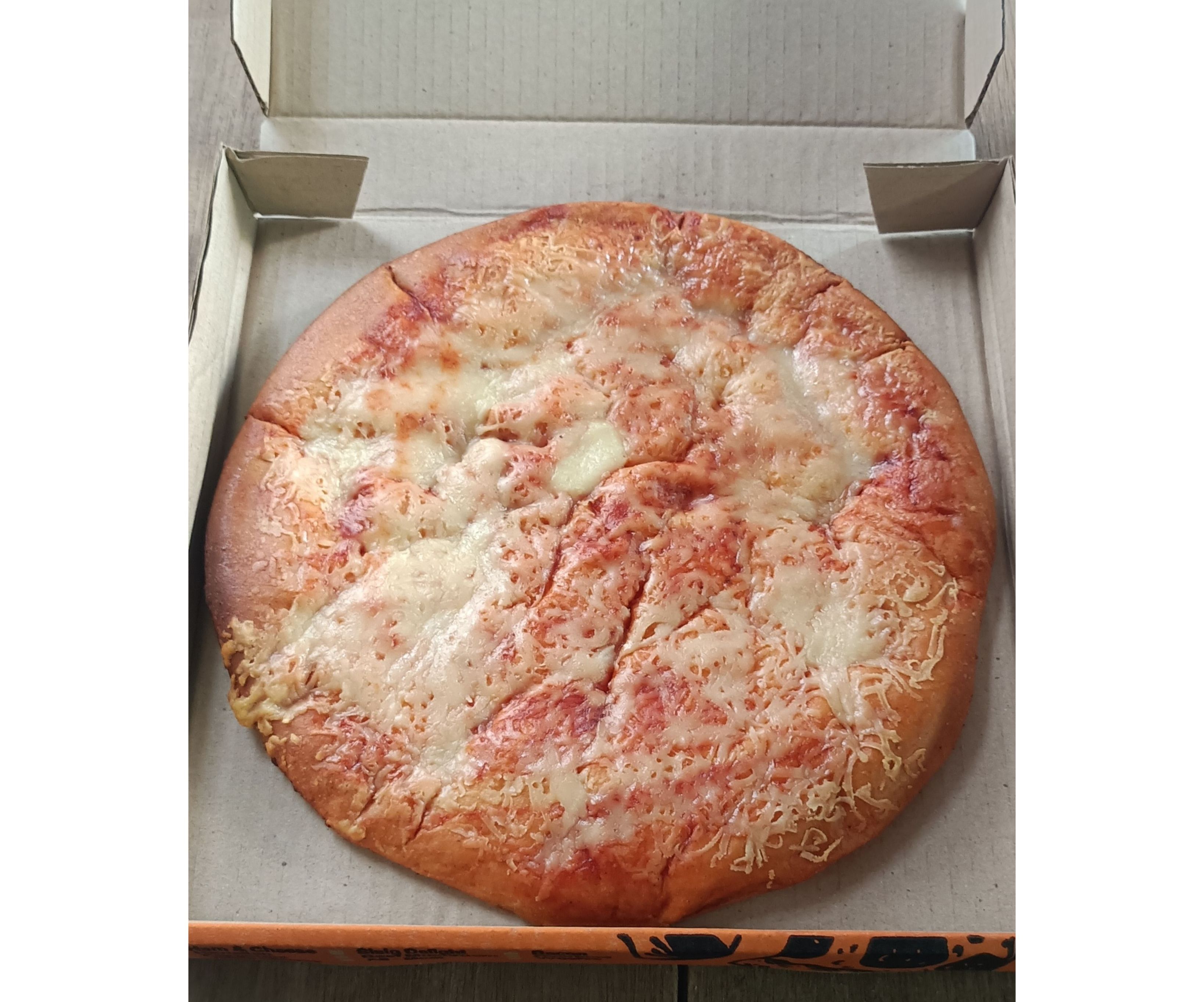 Wakito's All Cheese Pizza