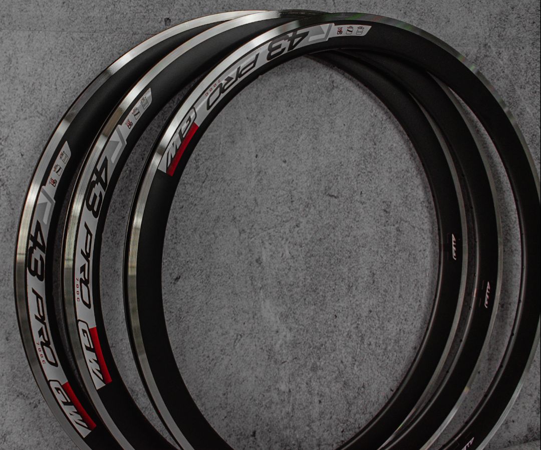 ARO 700 GW TRIPLE PARED NEGRO R43 PRO