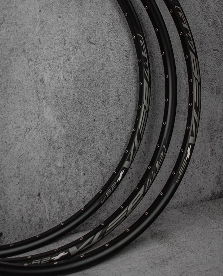ARO 29 DOBLE PARED GW 32/36H BETA NEGRO CON OJALES