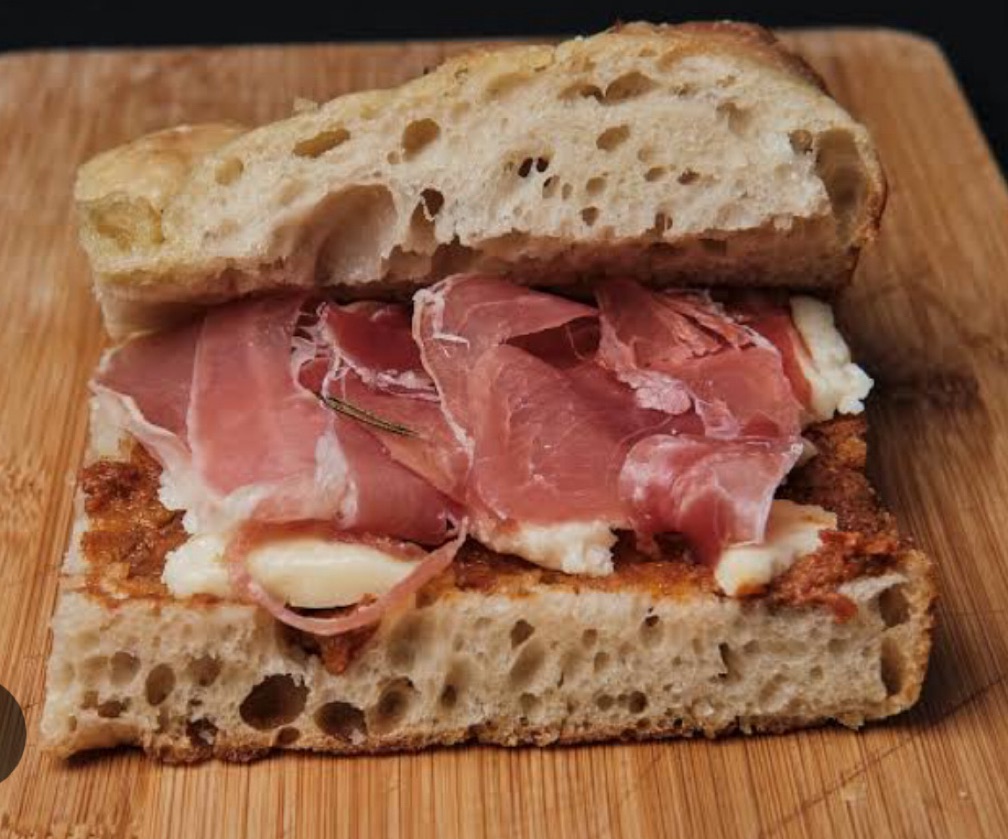 Pan masa madre jamón serrano