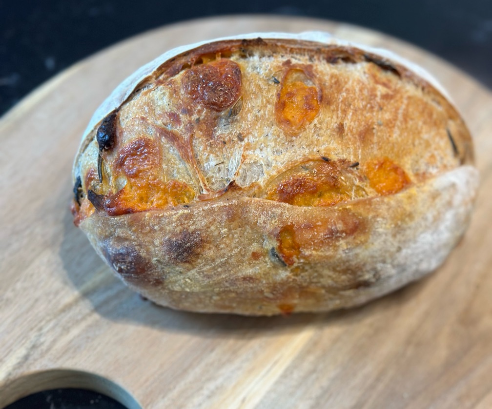 Black Olives, Sun-dried Tomatoes, Rosemary, Italian Herbs & Leicester Cheese Semi-Wholewheat Sourdough Loaf (Mini)