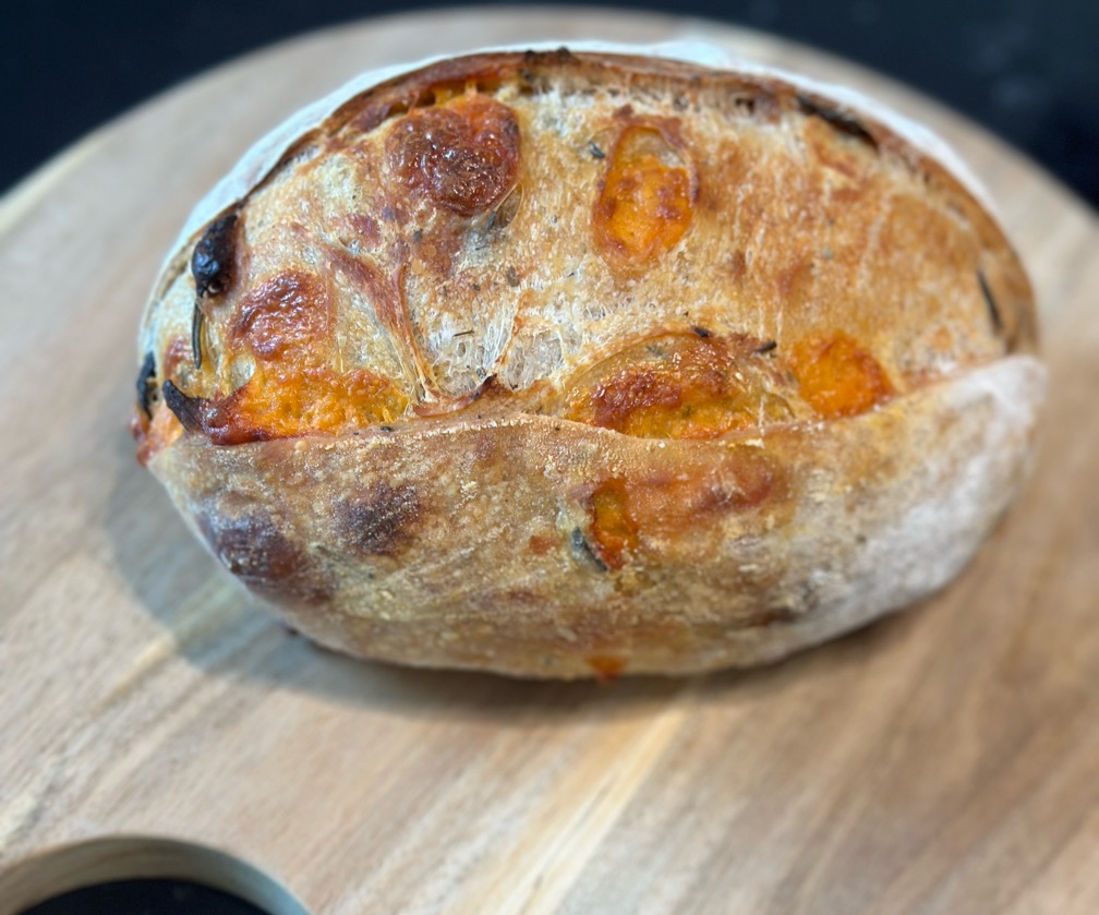 Black Olives, Sun-dried Tomatoes, Rosemary, Italian Herbs & Leicester Cheese White Sourdough Loaf (Mini)