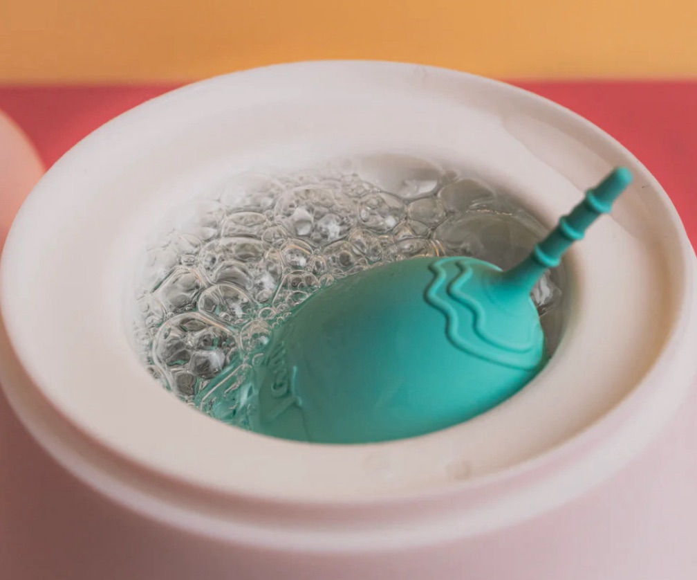 Esterilizador de copa menstrual