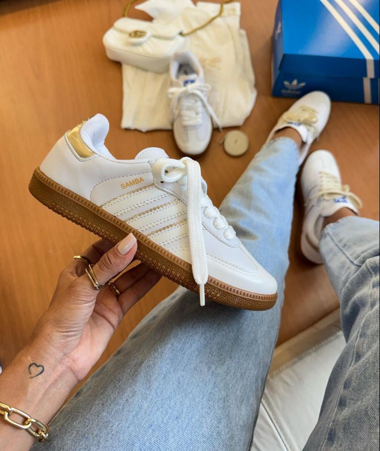 Adidas Samba Branco/Dourado Sintético Acompanha Dois Cadarços Feminino