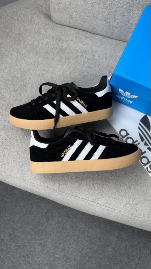 Adidas Gazelle Premium Preto/Branco Feminino - Disponível 34 AO 39