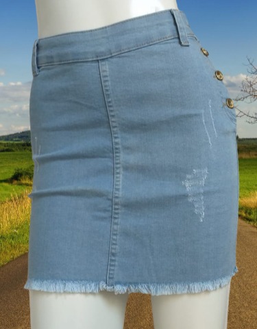 Saia jeans com botões na lateral n.38 marca q chich