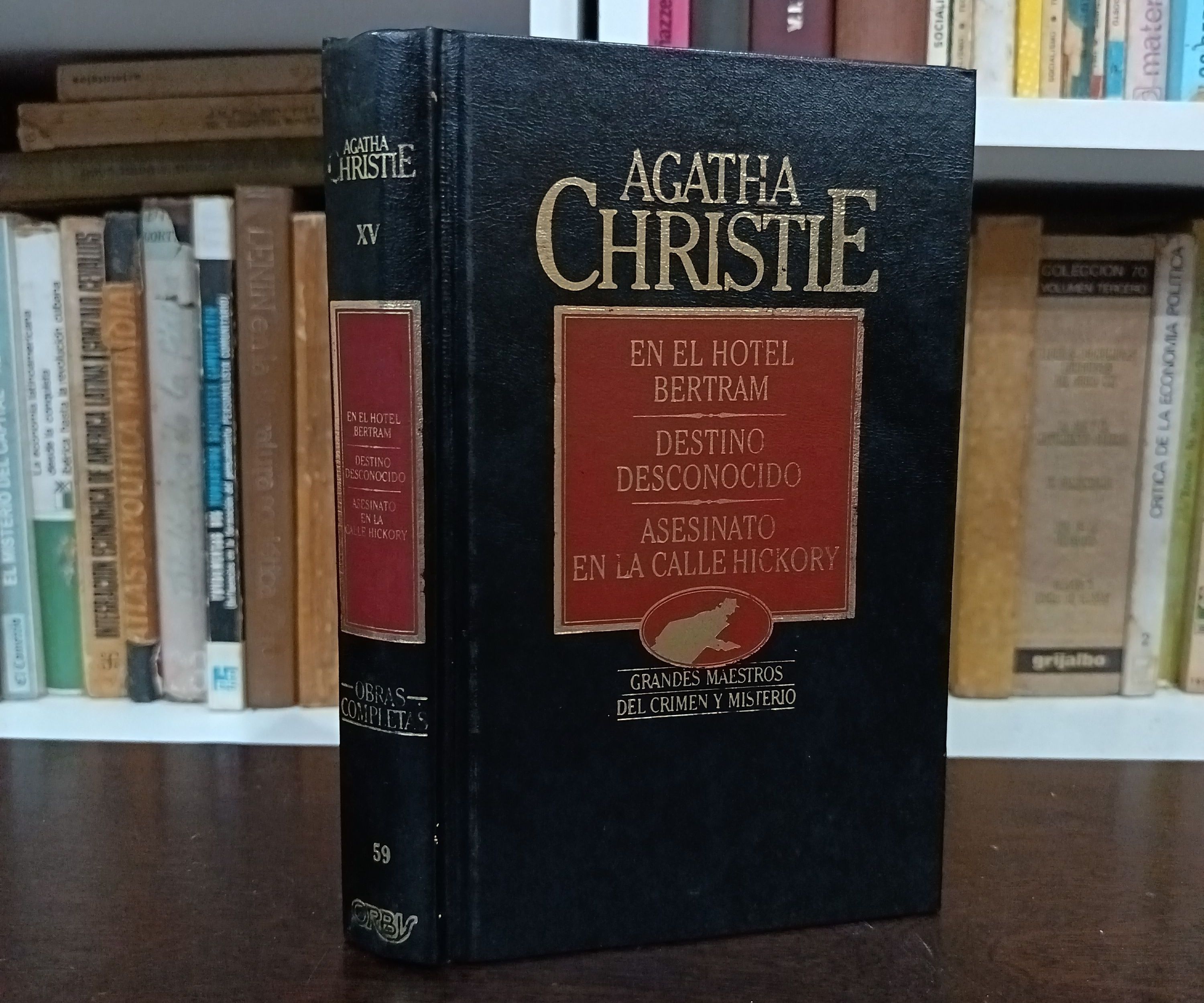 Agatha Christie - En El Hotel Bertram / Destino Desconocido / Asesinato En La Calle Hickory