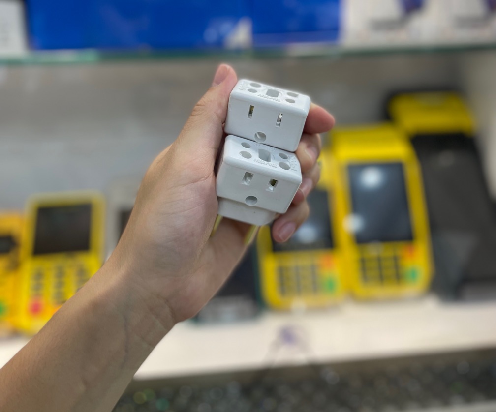 Adaptador de tomada