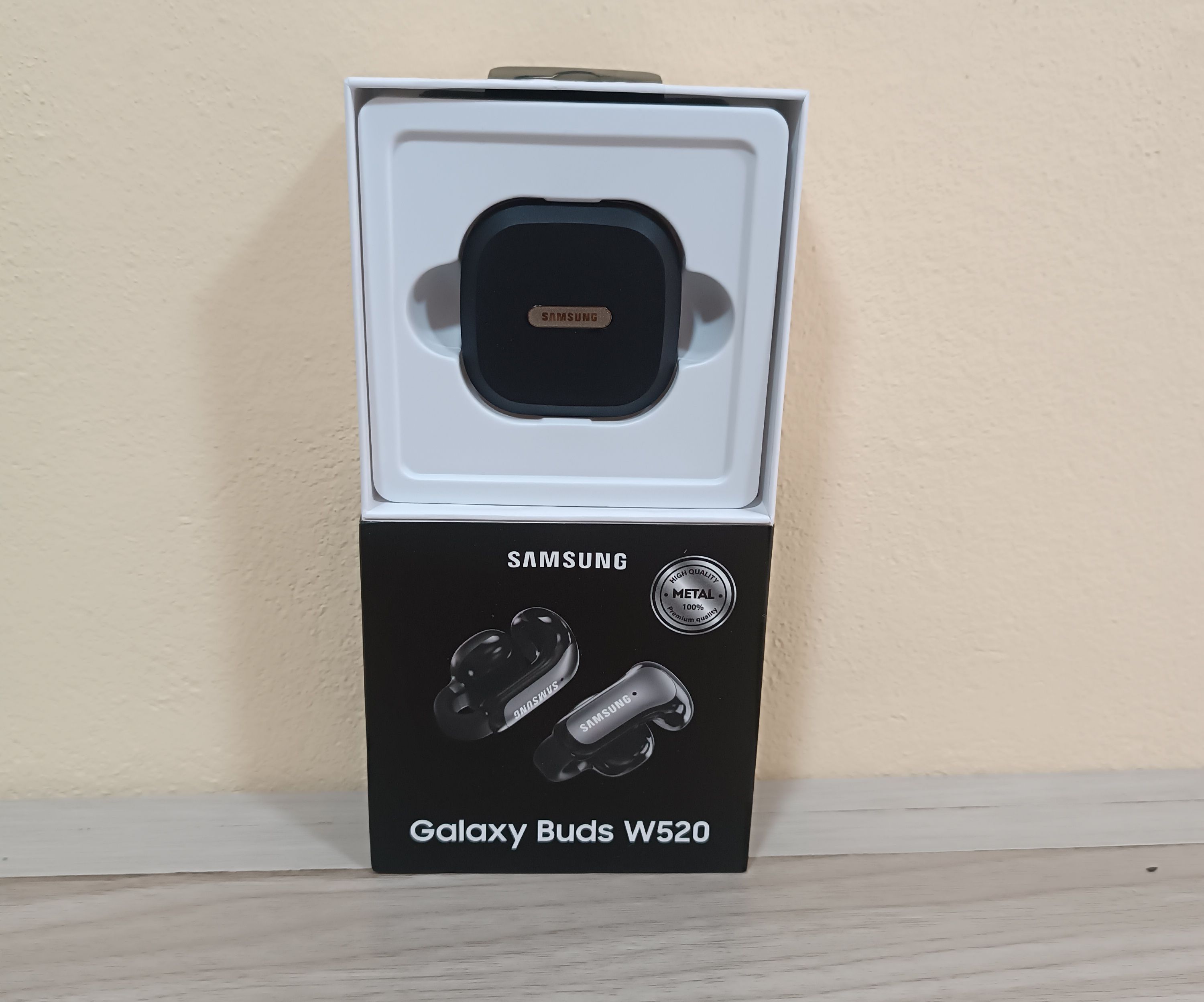 Audífonos Bluetooth Samsung Galaxy Buds W520