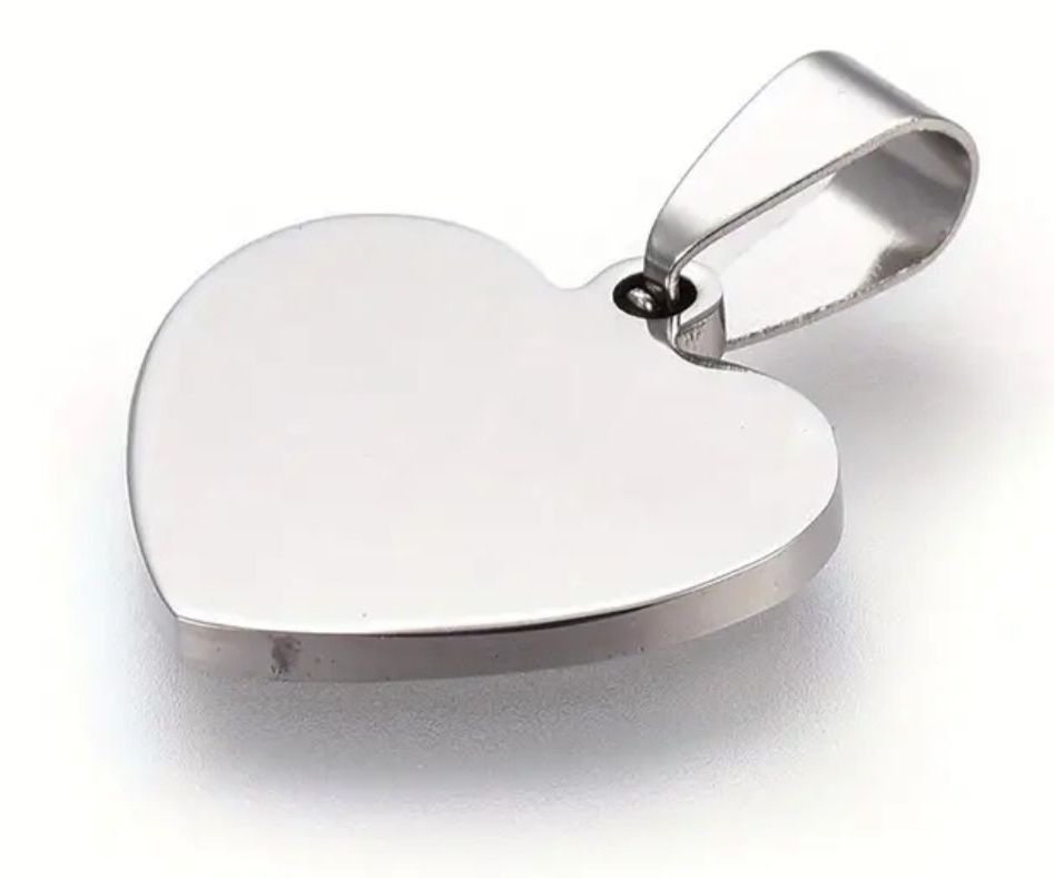 Dije corazón y cadena en aceroi personalizados