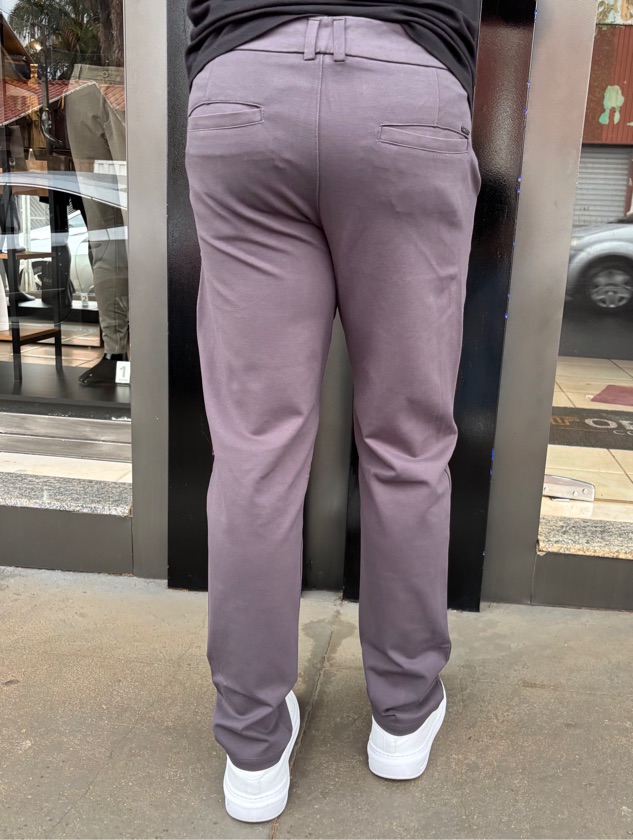 Calça Chino Slin Poliamida Grafite