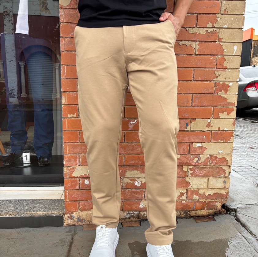 Calça Chino Slim Poliamida Bege