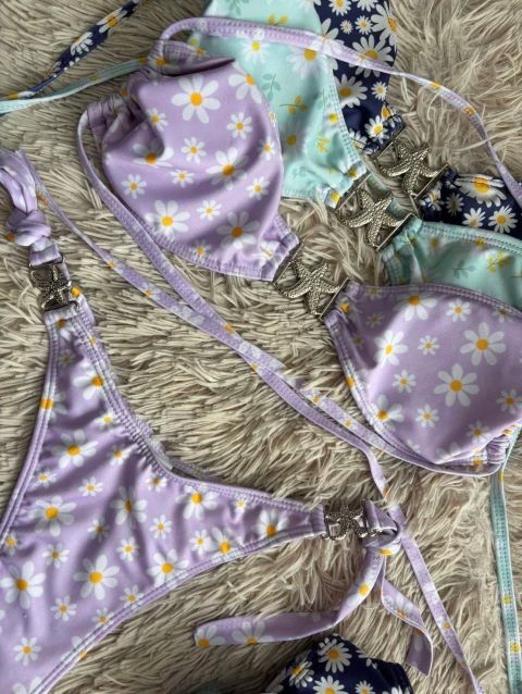 BIKINI MARGARITA | Top strapless estampado con estrella en el medio + less para atar