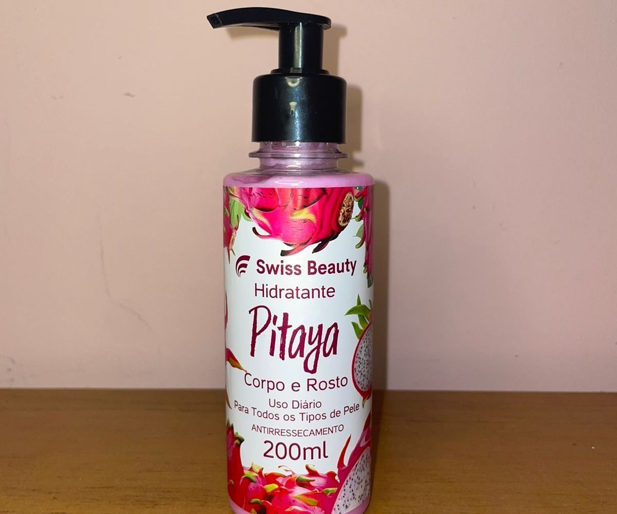 Kit: Hidratante, sabonete e esfoliante Swiss Beauty