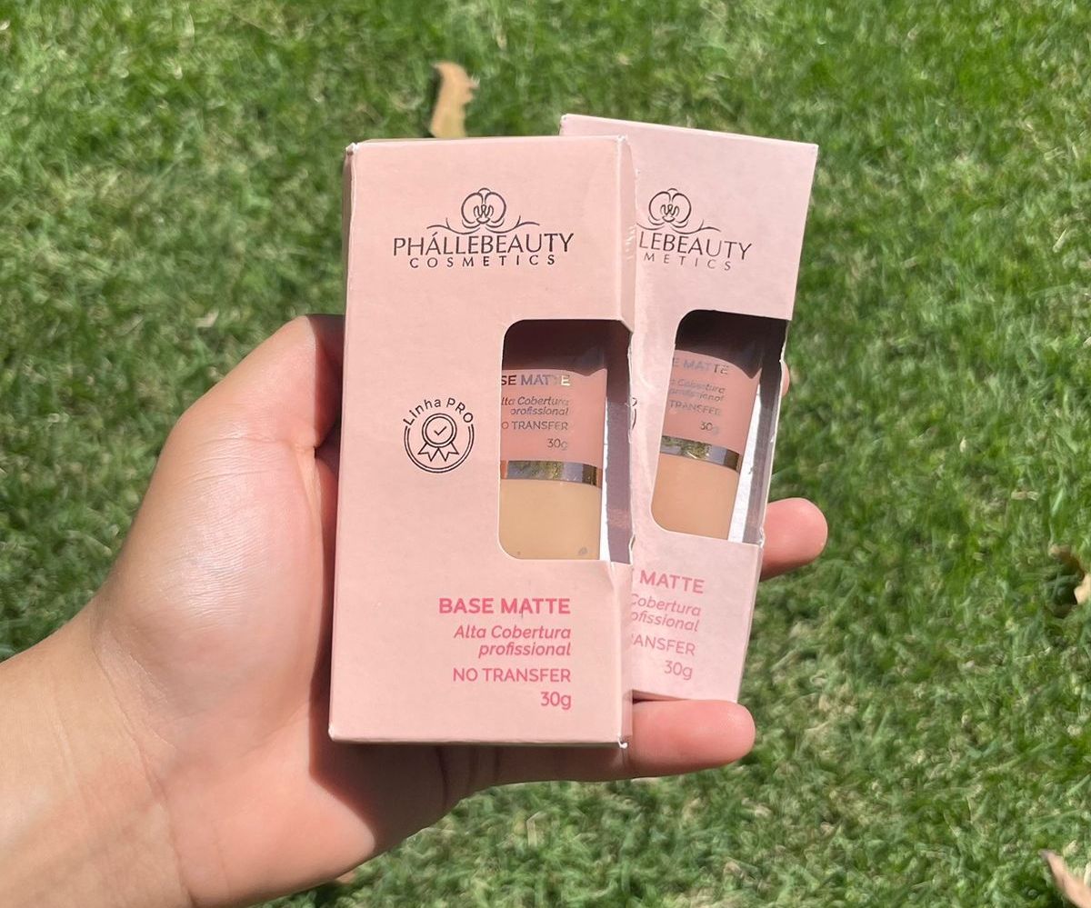 Base Matte Phállebeauty linha pro COR 06