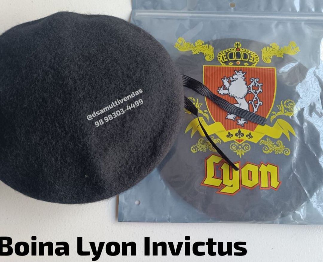 Boina Invictus Lyon + Distintivo de Boina