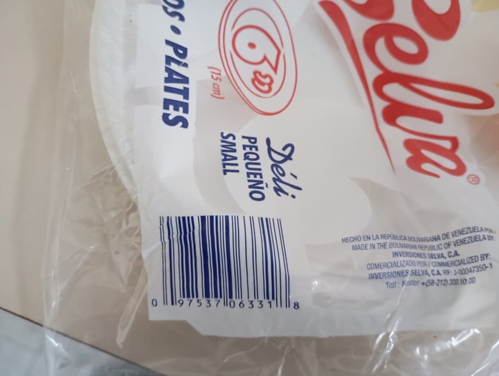 SELVA // Plato 6" (15cm) desechables Redondos REF 600010 codigodebarras 097537063318 (bulto de 50 empaques total 500 platos) precio por empaque de 10unid SELVA