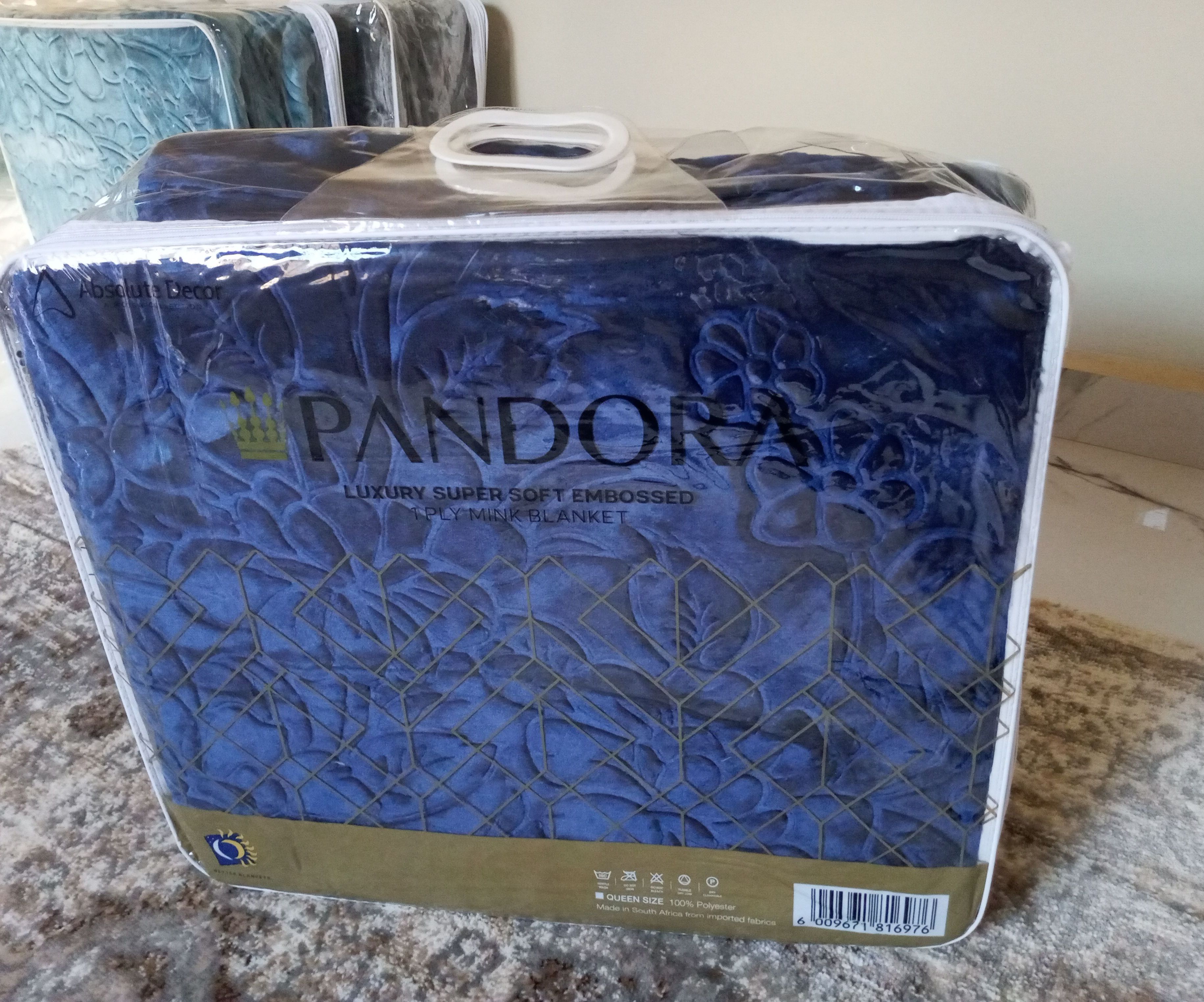 Blanket Pandora