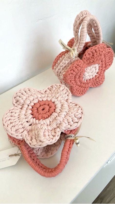 BOLSO DE FLOR