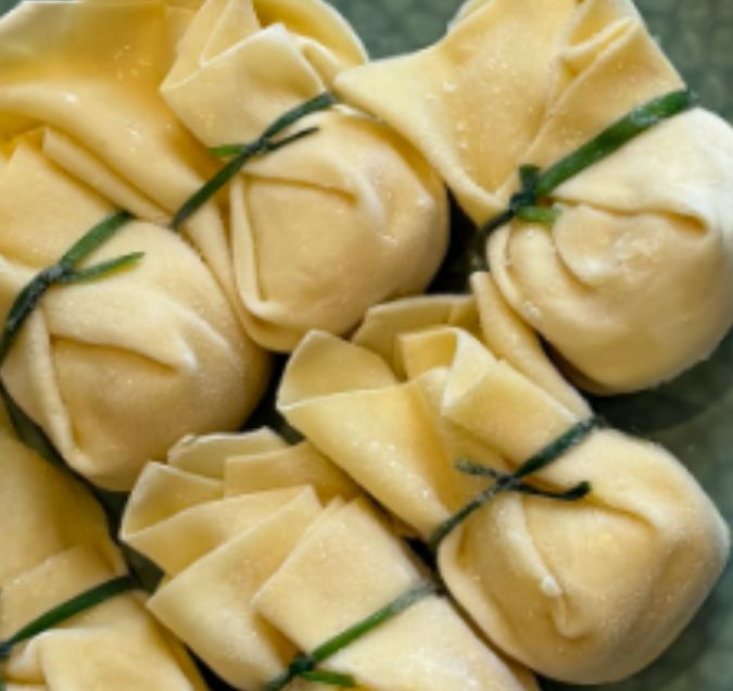 Trouxinha Brie c/ Damasco 500g