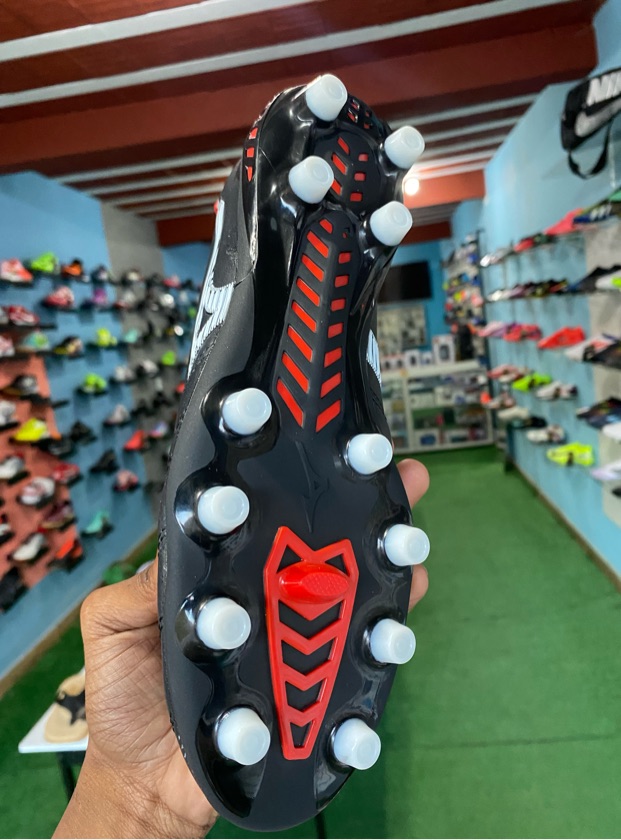 Mizuno Morellia Neo Made In Japan Pro - Black/Whithe