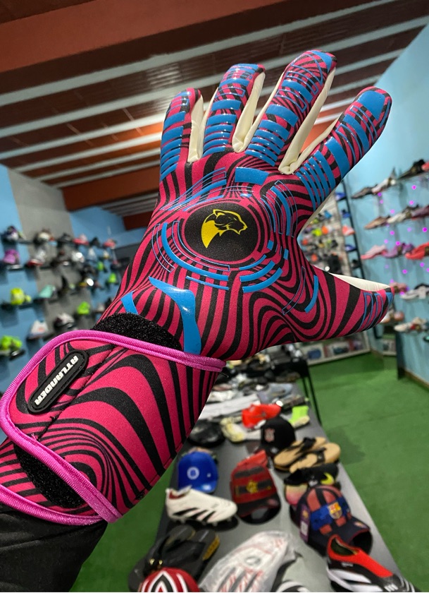 Luva Goleiro Profissional Atlander Predator