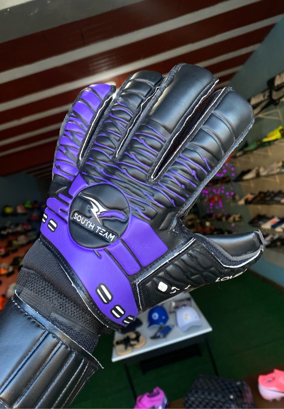 Luva Goleiro South Team - Black