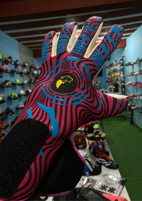 Luva Goleiro Profissional Atlander Predator