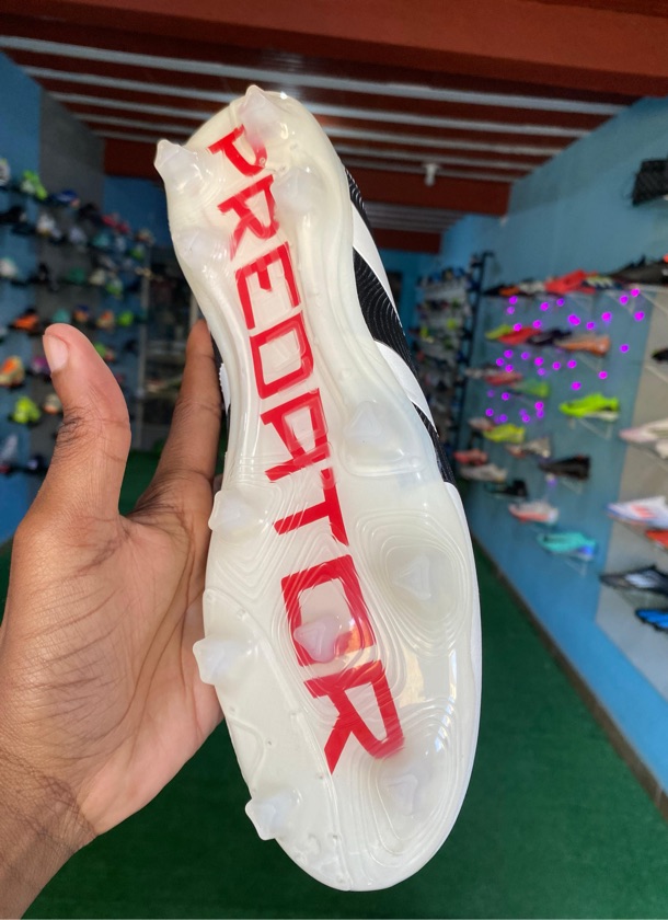 Adidas Predator Fold Hybridtouch - White