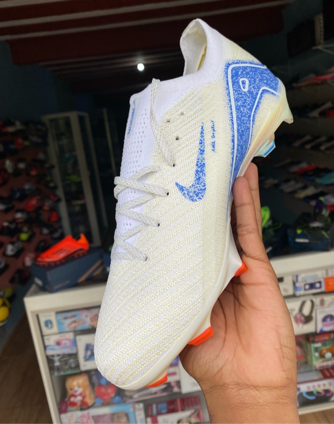 Nike Mercurial Zoom Prototype - Whithe