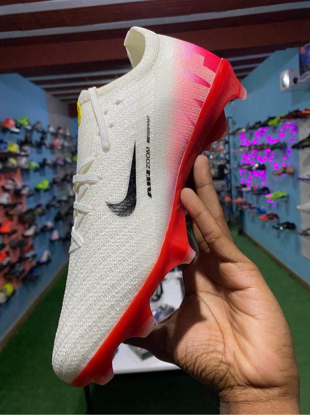 Nike Mercurial Vapor 16 Pro - LV8