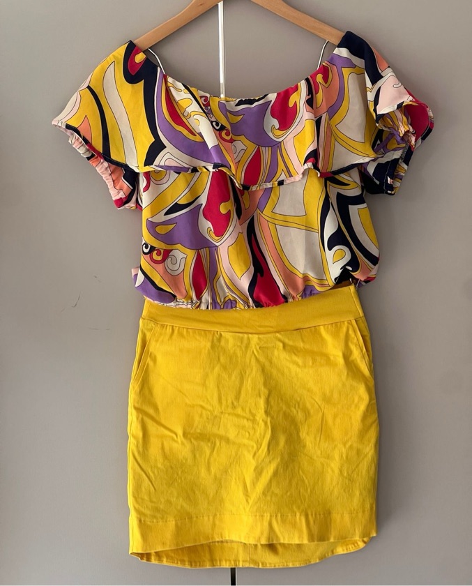 Conjunto saia e blusa colors