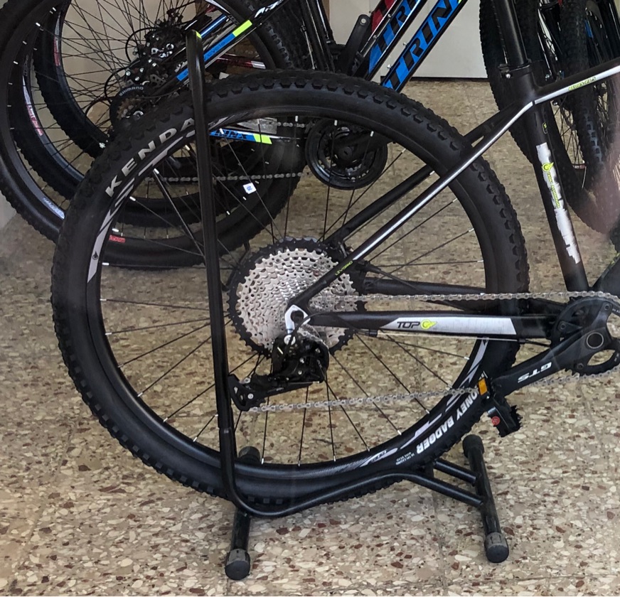 BURRO ESTACIONARIO TIPO L PARA BICI