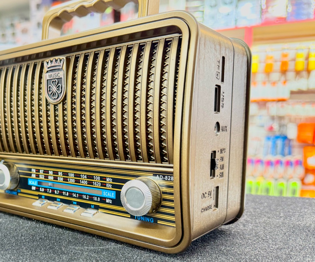CAIXA DE SOM RÁDIO RETRO AD-8282