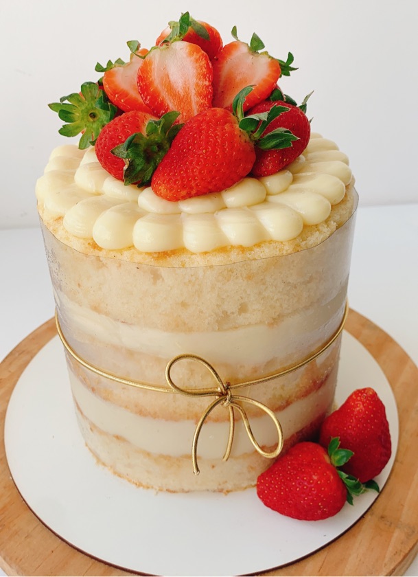 Naked cake