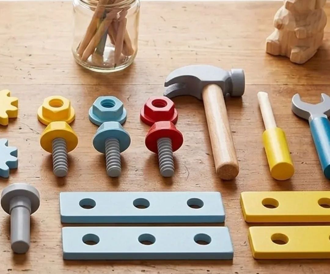 🧰 Caja de Herramientas Portátil de Madera (18 piezas) 🔨